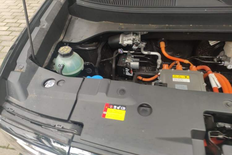 Used Baojun Spark EUV 2026 301km Flagship Edition Engine Bay Right