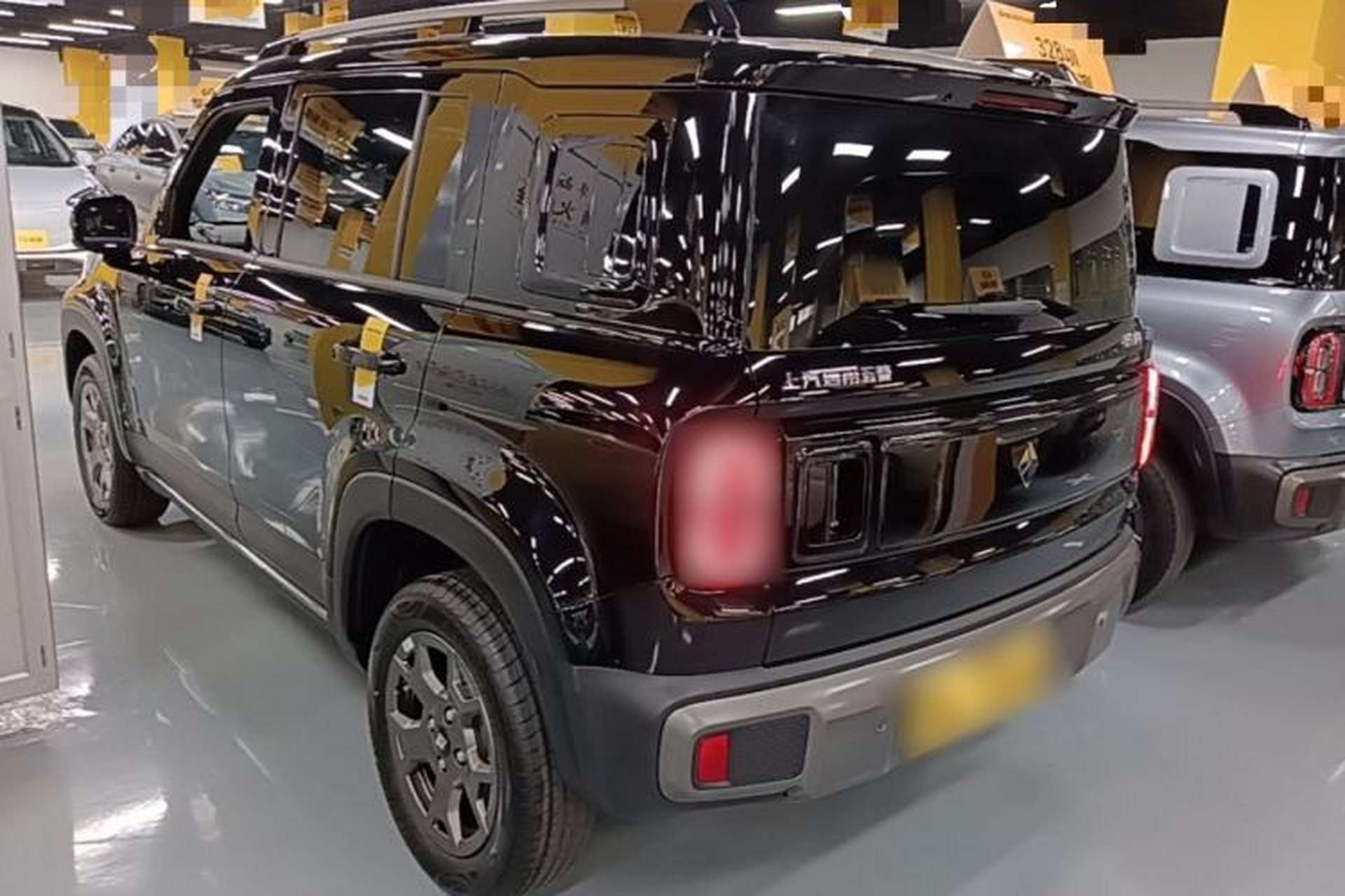 Used Baojun Spark EUV 2026 301km Flagship Edition Exterior 2