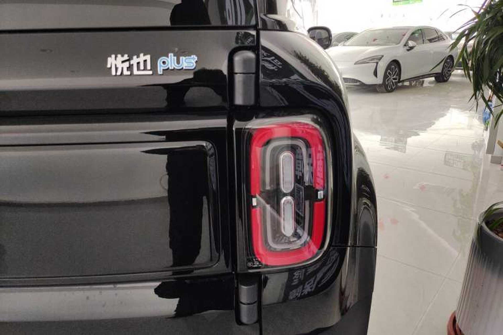 Used Baojun Spark EUV 2026 301km Flagship Edition Exterior 3
