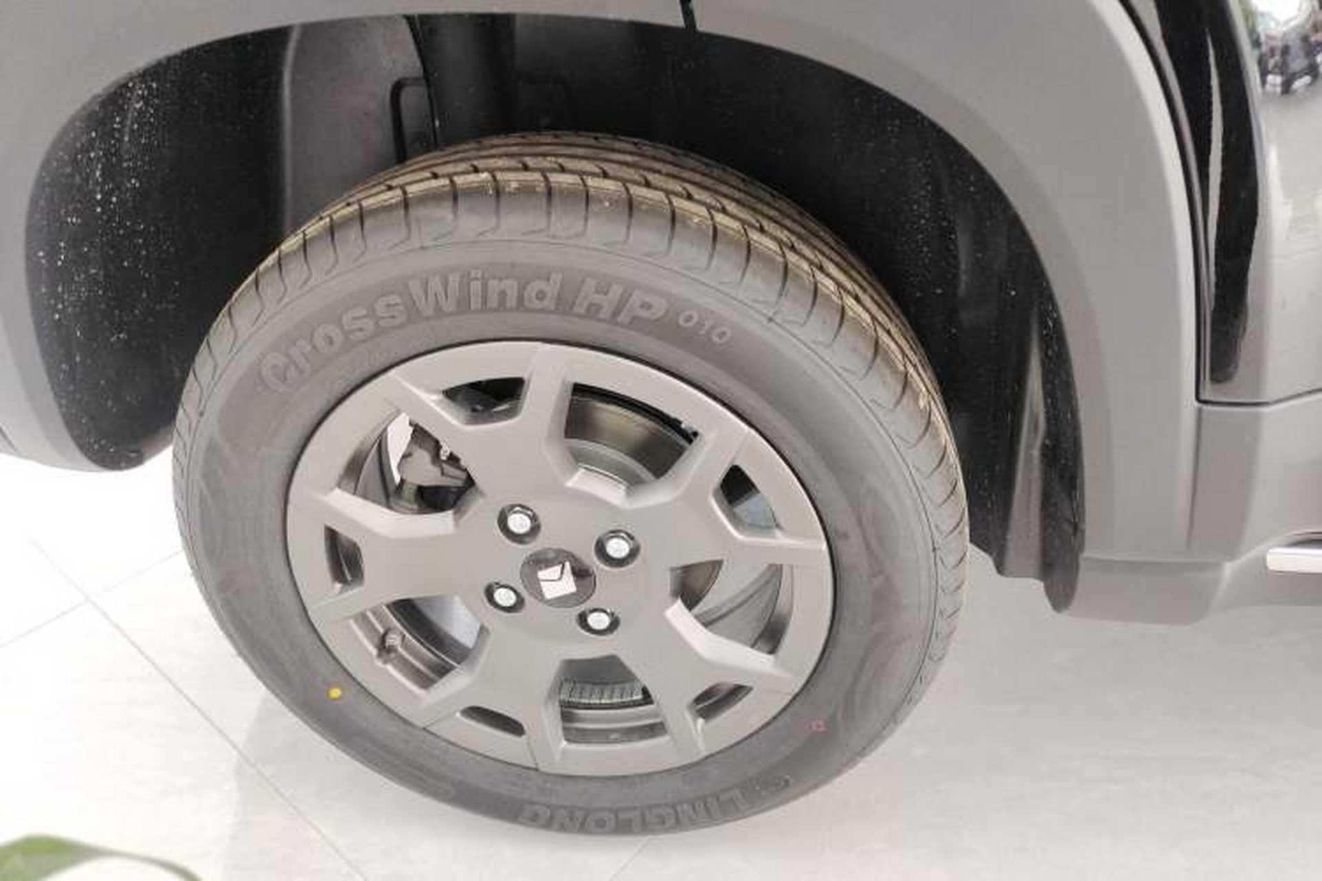 Used Baojun Spark EUV 2026 301km Flagship Edition Exterior 5