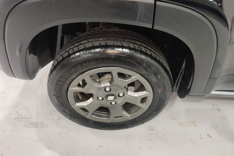 Used Baojun Spark EUV 2026 301km Flagship Edition Exterior 5