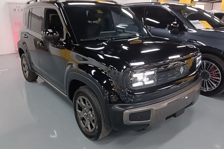 Used Baojun Spark EUV 2026 301km Flagship Edition Front Right 45 Deg