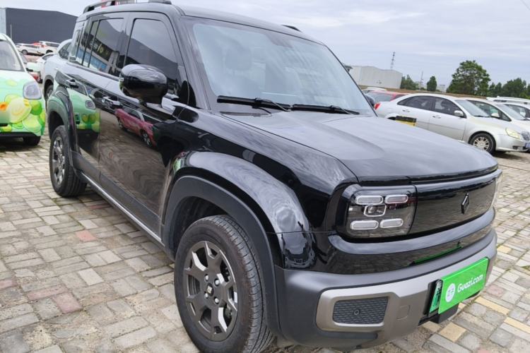 Used Baojun Spark EUV 2026 301km Flagship Edition Front Right 45 Deg