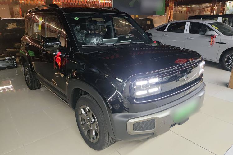 Used Baojun Spark EUV 2026 301km Flagship Edition Front Right 45 Deg
