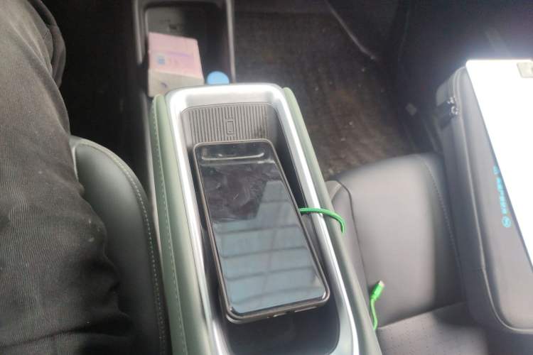 Used Baojun Spark EUV 2026 301km Flagship Edition Gear Lever