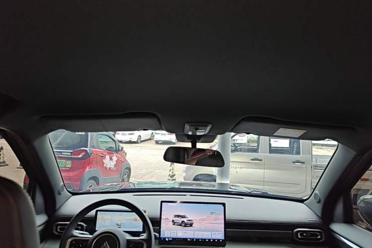 Used Baojun Spark EUV 2026 301km Flagship Edition Headliner
