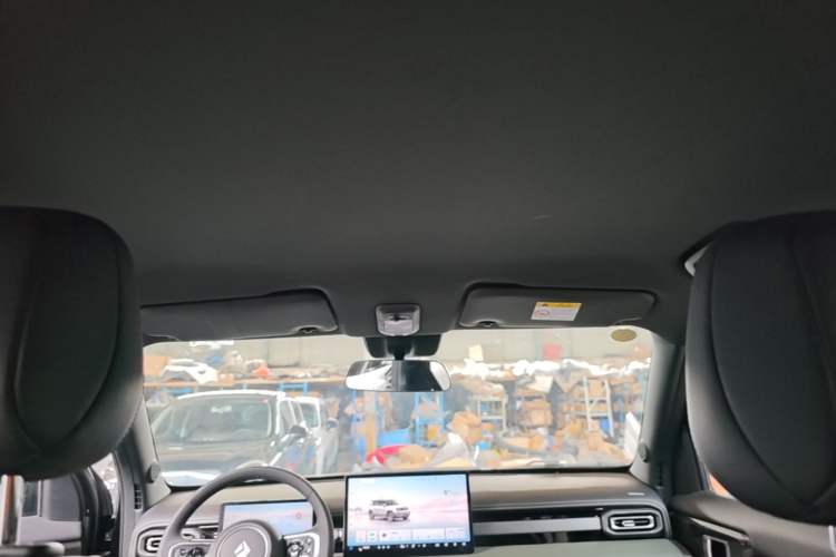 Used Baojun Spark EUV 2026 301km Flagship Edition Headliner