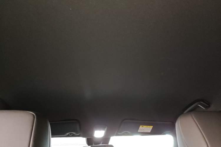 Used Baojun Spark EUV 2026 301km Flagship Edition Headliner