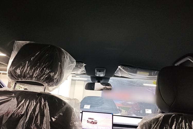 Used Baojun Spark EUV 2026 301km Flagship Edition Headliner