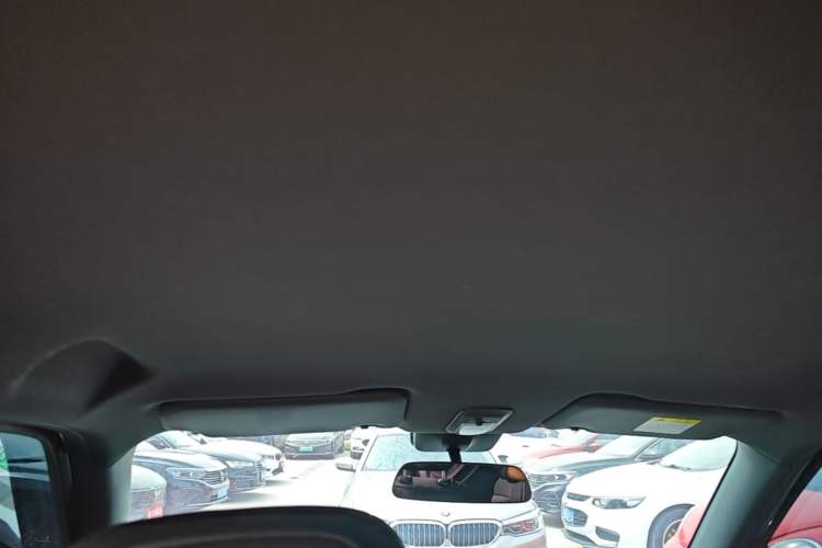 Used Baojun Spark EUV 2026 301km Flagship Edition Headliner