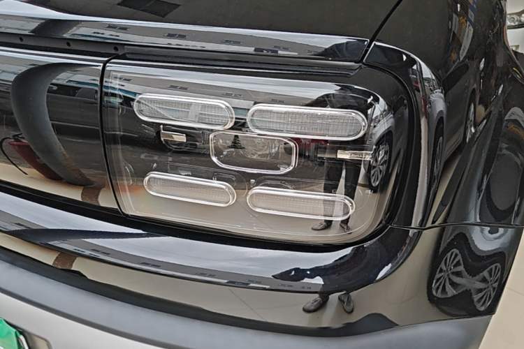 Used Baojun Spark EUV 2026 301km Flagship Edition Left Front Headlight