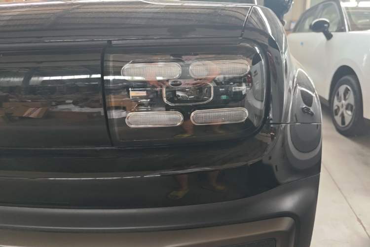 Used Baojun Spark EUV 2026 301km Flagship Edition Left Front Headlight