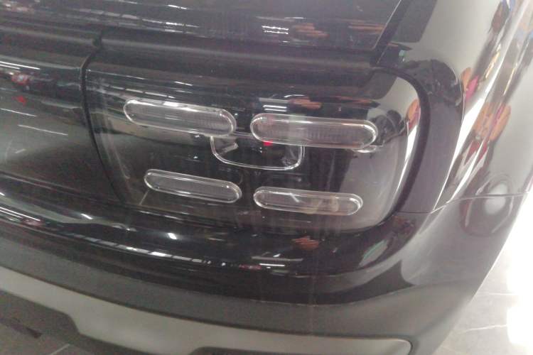 Used Baojun Spark EUV 2026 Model 401km Flagship Edition Left Front Headlight