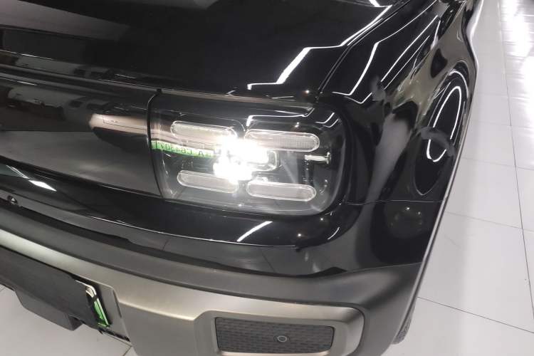 Used Baojun Spark EUV 2026 301km Flagship Edition Left Front Headlight