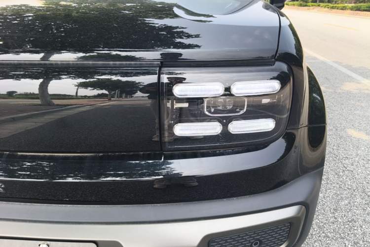 Used Baojun Spark EUV 2026 301km Flagship Edition Left Front Headlight