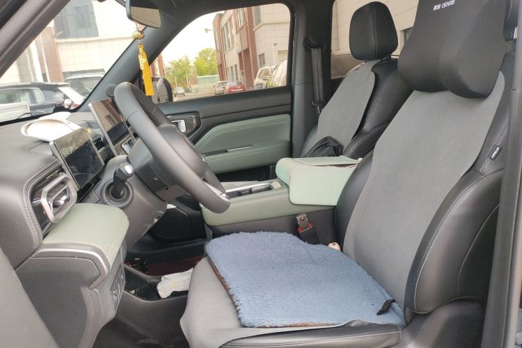 Used Baojun Spark EUV 2026 301km Flagship Edition Left Front Seat