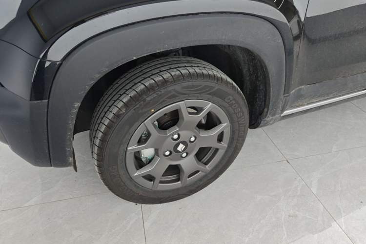 Used Baojun Spark EUV 2026 301km Flagship Edition Left Front Wheel Hub