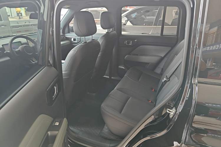 Used Baojun Spark EUV 2026 301km Flagship Edition Left Rear Seat