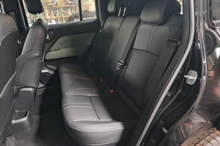 Used Baojun Spark EUV 2026 301km Flagship Edition Left Rear Seat