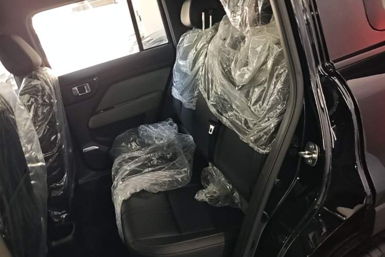 Used Baojun Spark EUV 2026 301km Flagship Edition Left Rear Seat