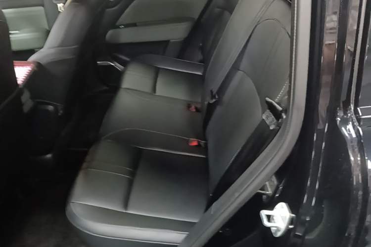 Used Baojun Spark EUV 2026 301km Flagship Edition Left Rear Seat