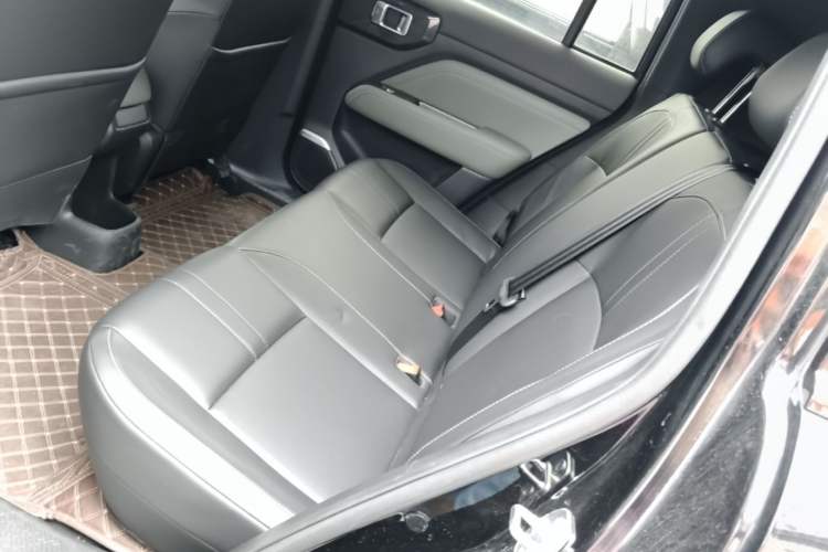 Used Baojun Spark EUV 2026 301km Flagship Edition Left Rear Seat