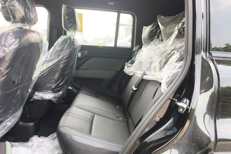 Used Baojun Spark EUV 2026 301km Flagship Edition Left Rear Seat