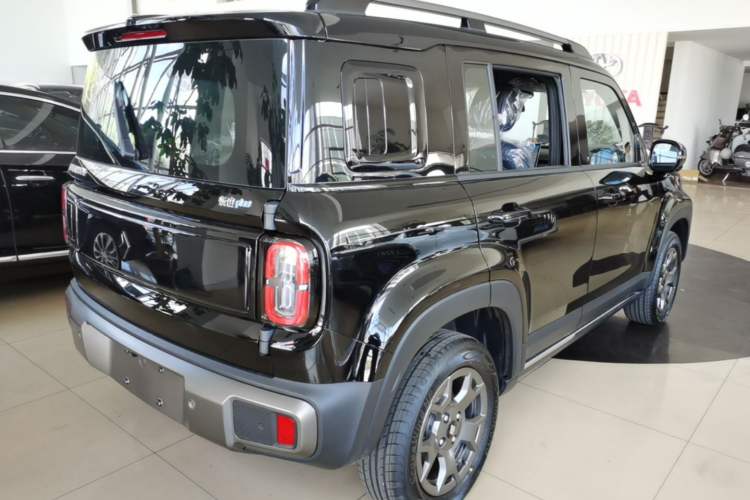 Used Baojun Spark EUV 2026 301km Flagship Edition Rear Right 45 Deg