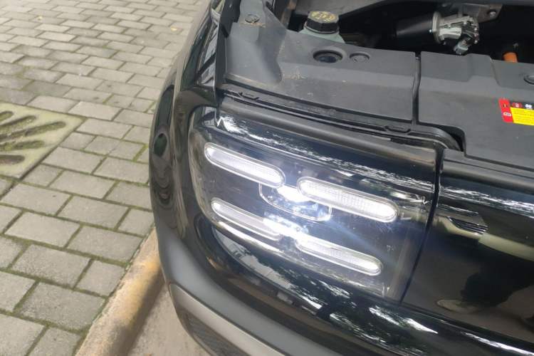 Used Baojun Spark EUV 2026 301km Flagship Edition Right Front Headlight