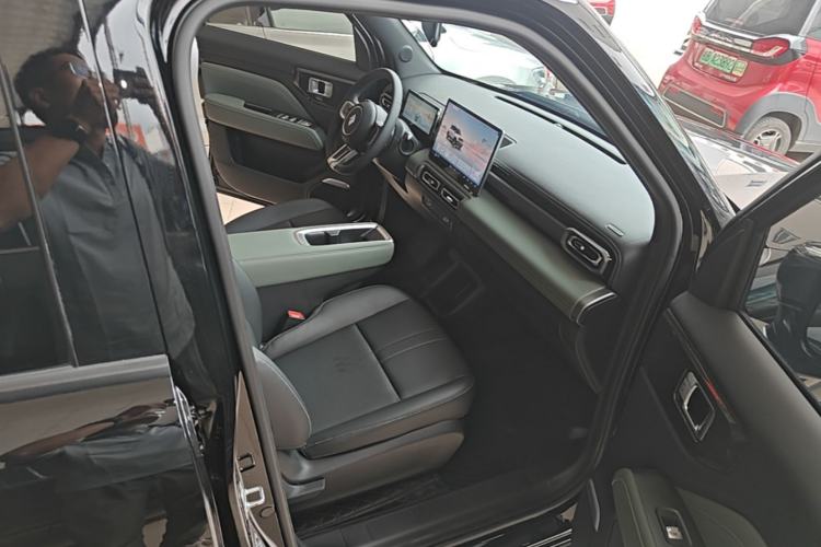 Used Baojun Spark EUV 2026 301km Flagship Edition Right Front Seat