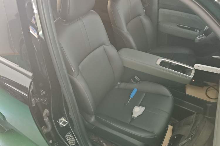 Used Baojun Spark EUV 2026 301km Flagship Edition Right Front Seat