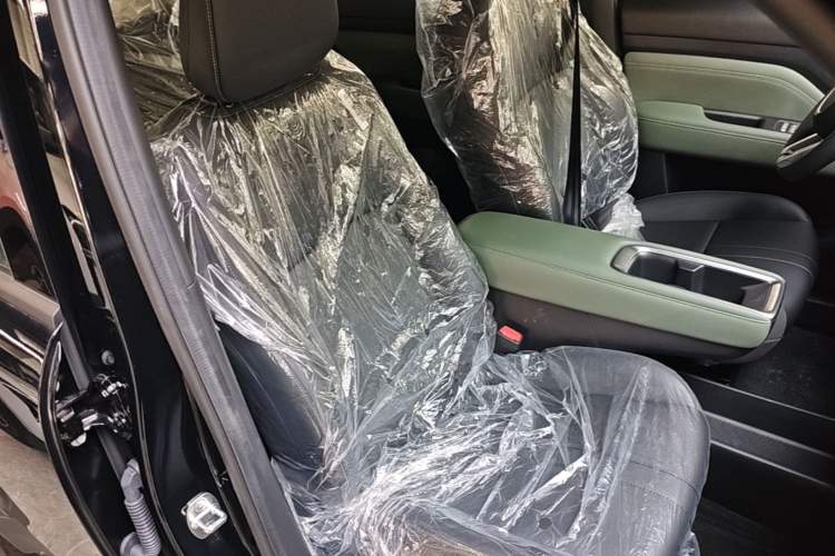 Used Baojun Spark EUV 2026 301km Flagship Edition Right Front Seat