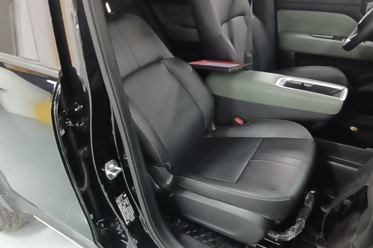 Used Baojun Spark EUV 2026 301km Flagship Edition Right Front Seat