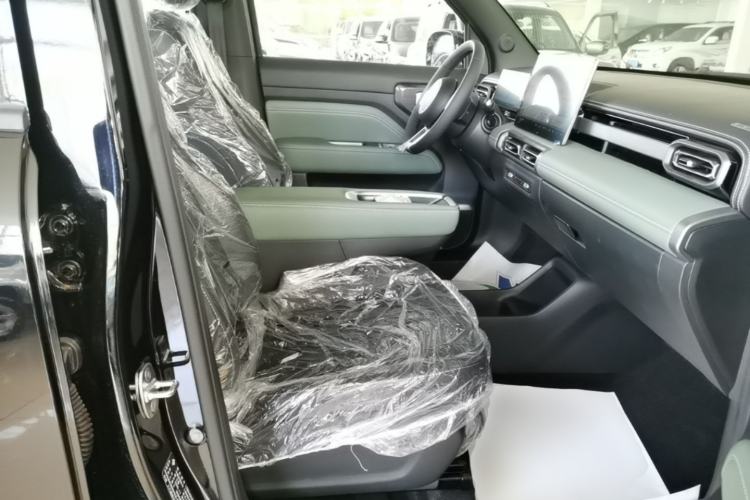 Used Baojun Spark EUV 2026 301km Flagship Edition Right Front Seat