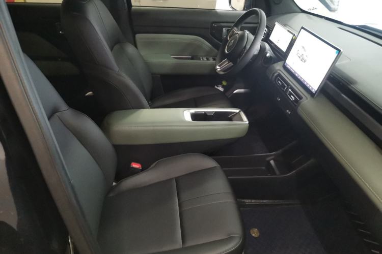 Used Baojun Spark EUV 2026 301km Flagship Edition Right Front Seat