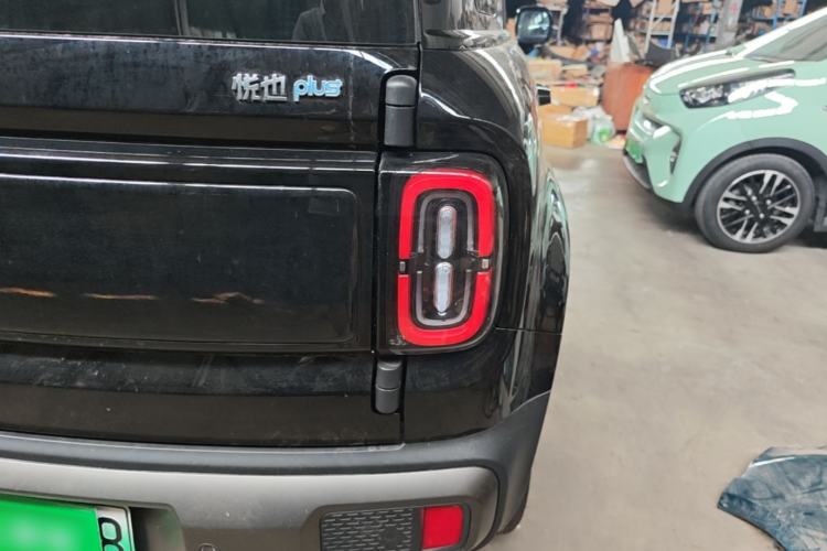 Used Baojun Spark EUV 2026 301km Flagship Edition Right Rear Taillight