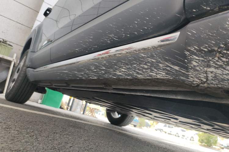 Used Baojun Spark EUV 2026 301km Flagship Edition Right Side Sill