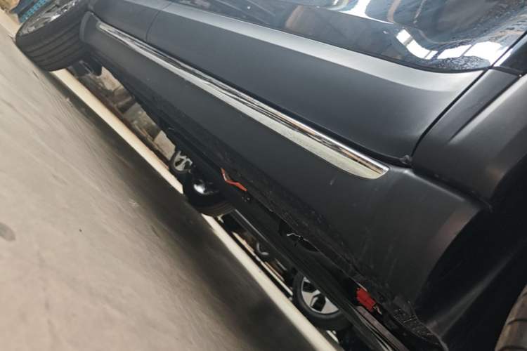 Used Baojun Spark EUV 2026 301km Flagship Edition Right Side Sill