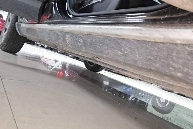 Used Baojun Spark EUV 2026 301km Flagship Edition Right Side Sill