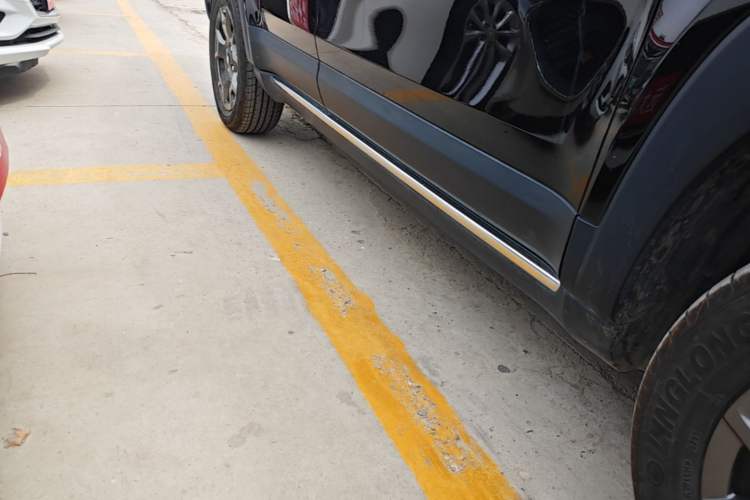 Used Baojun Spark EUV 2026 301km Flagship Edition Right Side Sill