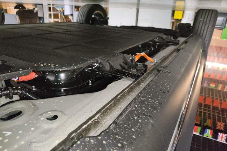 Used Baojun Spark EUV 2026 301km Flagship Edition Right Side Sill