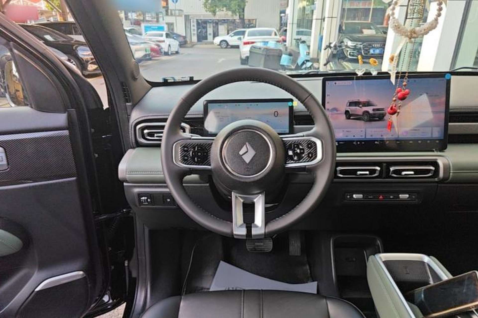 Used Baojun Spark EUV 2026 301km Flagship Edition Steering Wheel