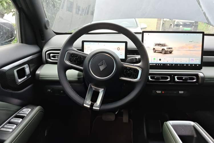 Used Baojun Spark EUV 2026 301km Flagship Edition Steering Wheel