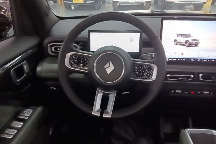 Used Baojun Spark EUV 2026 301km Flagship Edition Steering Wheel