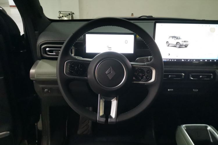 Used Baojun Spark EUV 2026 301km Flagship Edition Steering Wheel