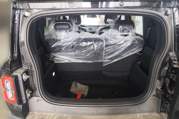 Used Baojun Spark EUV 2026 301km Flagship Edition Trunk