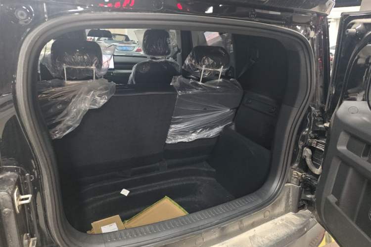 Used Baojun Spark EUV 2026 301km Flagship Edition Trunk