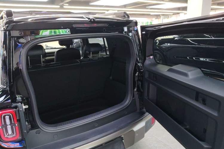 Used Baojun Spark EUV 2026 301km Flagship Edition Trunk