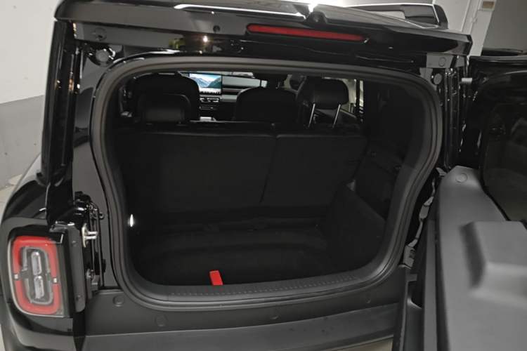 Used Baojun Spark EUV 2026 Model 401km Flagship Edition Trunk
