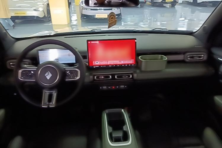 Used Baojun Spark EUV 2026 301km Flagship Edition Center Console